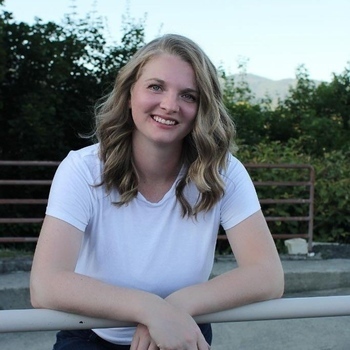 Avatar of Alyssa Robinson