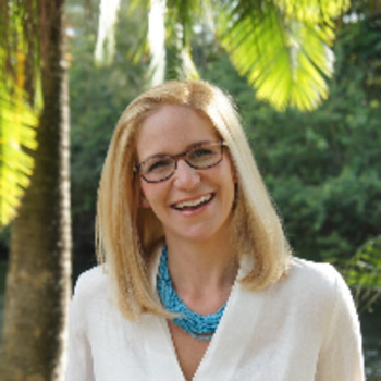 Avatar of Natalie Nesbitt