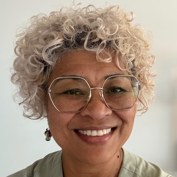 Avatar of Yvonne Lewis