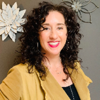 Avatar of Ezara Moyer