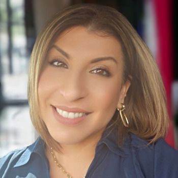 Avatar of Dr. Elizabeth Chavez [Palacios]