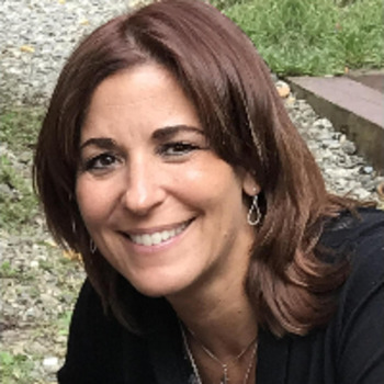 Avatar of Lisa Frisbie