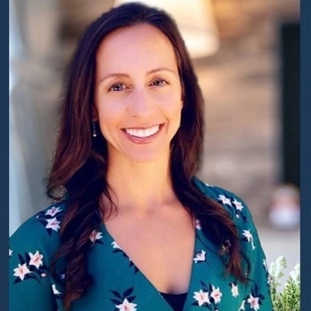 Avatar of Danielle Lucia