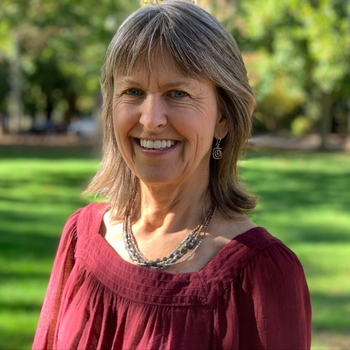 Avatar of Lisa Olson