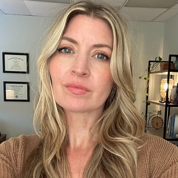 Avatar of Miriam Bott