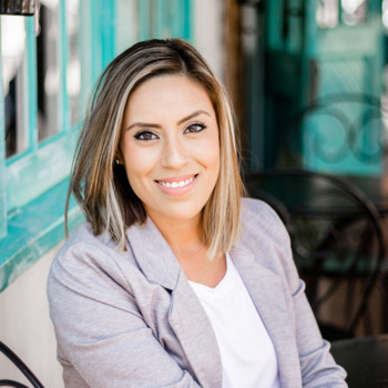 Avatar of Denise Alba