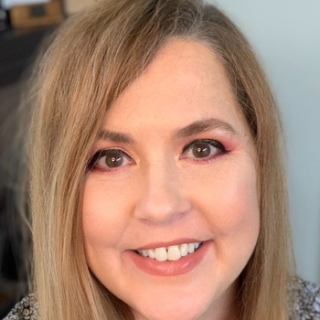 Avatar of Elizabeth Hinkle, LMFT, LCMFT (She/Her)