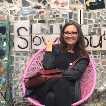 Avatar of Julie Savage