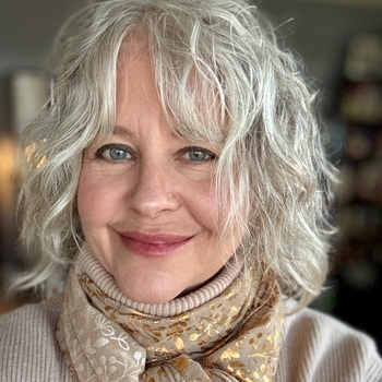 Avatar of Dr. Colleen Loueda Struhar LaTendresse