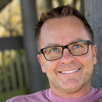 Avatar of Lou Bardach