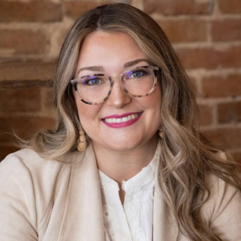 Avatar of Larissa Darter