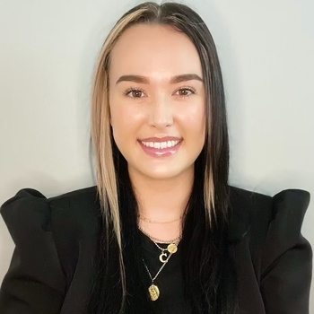 Avatar of Cassie Rovig