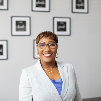 Avatar of Gwen Smith
