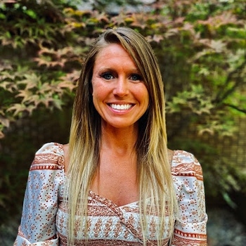Avatar of Bobbi Wydra