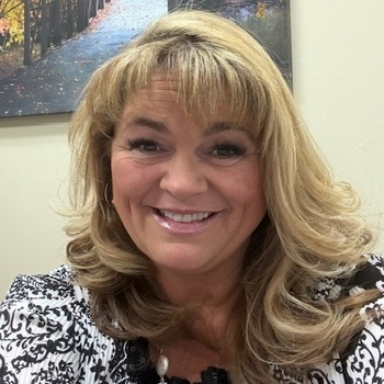 Avatar of Sandi Duffield