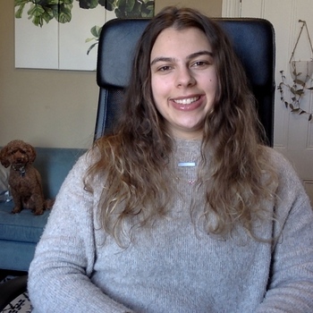 Avatar of Gwen Kolb