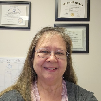 Avatar of Anna Stephens