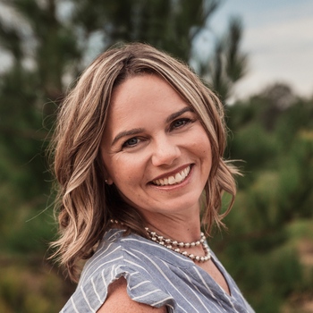 Avatar of Emily Hunt-Nelson