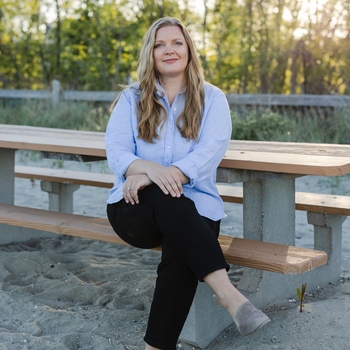 Avatar of Julianne Furniss-Green, LCSW