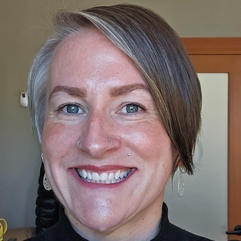 Avatar of Angela Aurit 