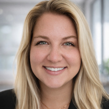 Avatar of Elizabeth Siclari