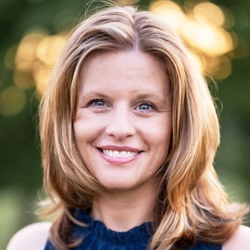 Avatar of Holly Borden
