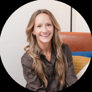 Avatar of Kristin Sharp