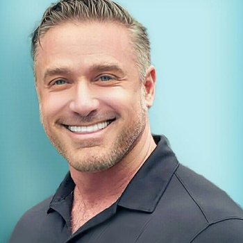 Avatar of Tim Maxwell