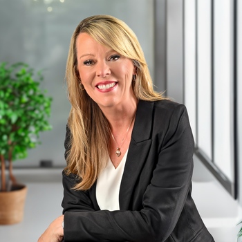 Avatar of Lisa Dyck