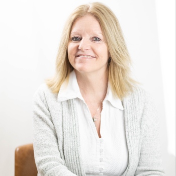 Avatar of Rebecca Ahern