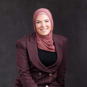 Avatar of Zaynab Boussi