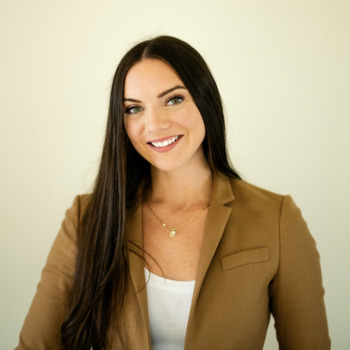 Avatar of Molly Olejownik