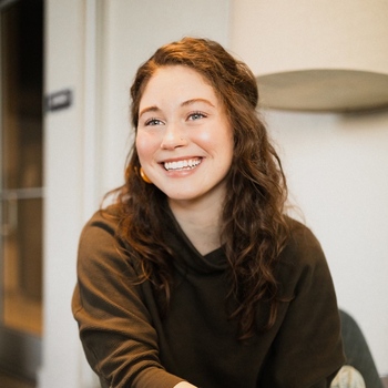 Avatar of Elizabeth Brooke Owens