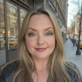 Avatar of Lori Kennedy