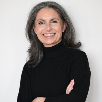 Avatar of Sonya Peretti-Hull