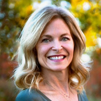 Avatar of Julie Garczynski