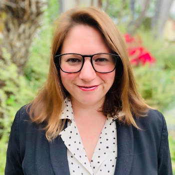 Avatar of Tara L Steinke
