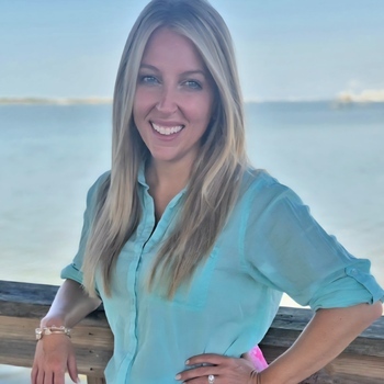 Avatar of Jenelle Pierce