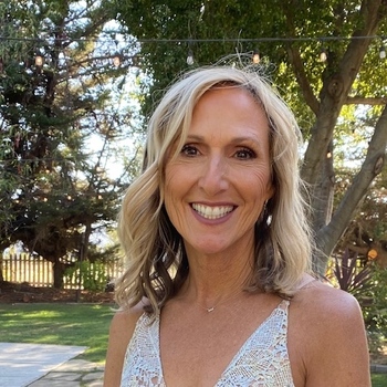 Avatar of Donna Petit