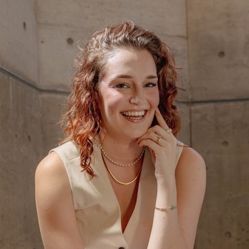 Avatar of Sarah Zhukov