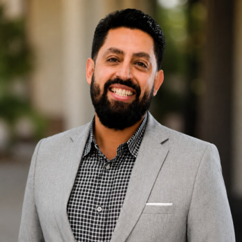 Avatar of CESAR G. ANAYA, LMFT (HABLO ESPAÑOL)