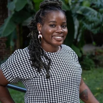 Avatar of Zena white