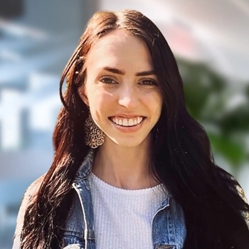 Avatar of Beth Kuhny
