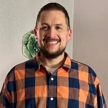 Avatar of Clifford Cantu