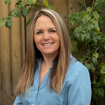 Avatar of Lori Hunter