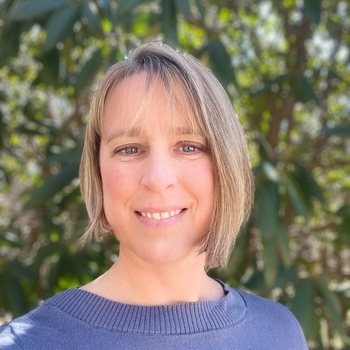 Avatar of Rebecca Alves