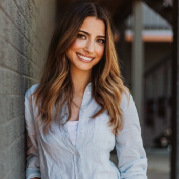 Avatar of Chloé Miller, MA, LPC, MFTC