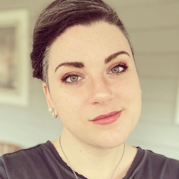 Avatar of Caroline Falk