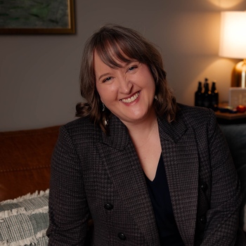 Avatar of Kelli Rae Powell