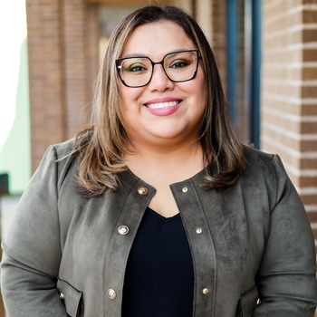 Avatar of Nellie Cano